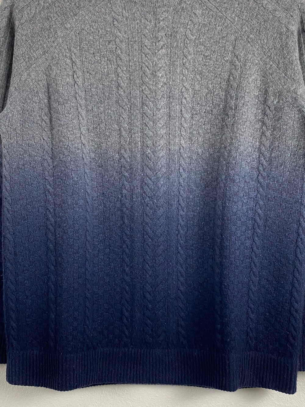 Raffi Cashmere Ombré/Gradient Multi Cable Knit Long Sleeve Crewneck Sweater - Picture 4 of 16